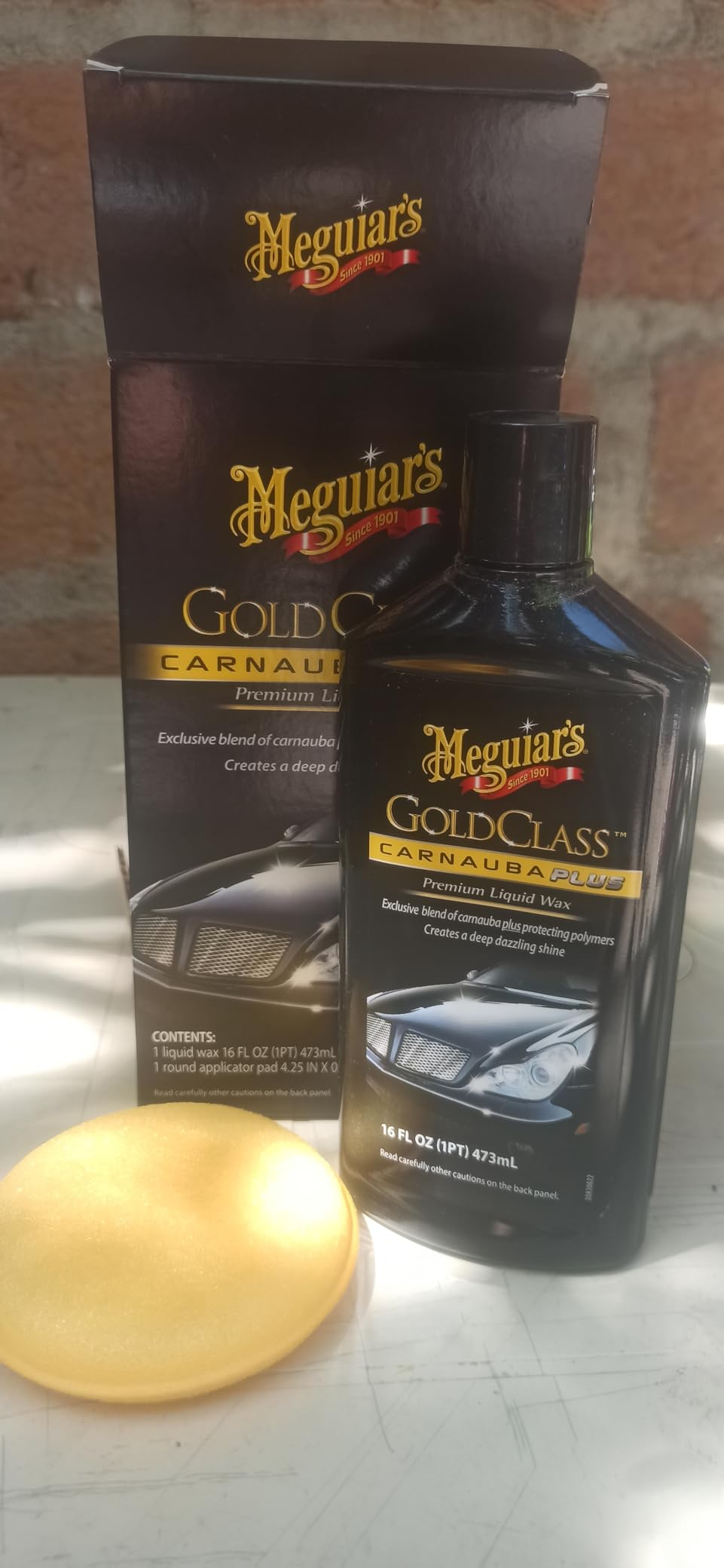Meguiar's Gold Class Carnauba Plus Premium Liquid Wax Kit, 16 Oz | Car Detailing Kit with a Pure Carnauba Wax Blend and a Foam Applicator Pad for Keeping Glossy Paint Protected Like a Pro customer photo 2