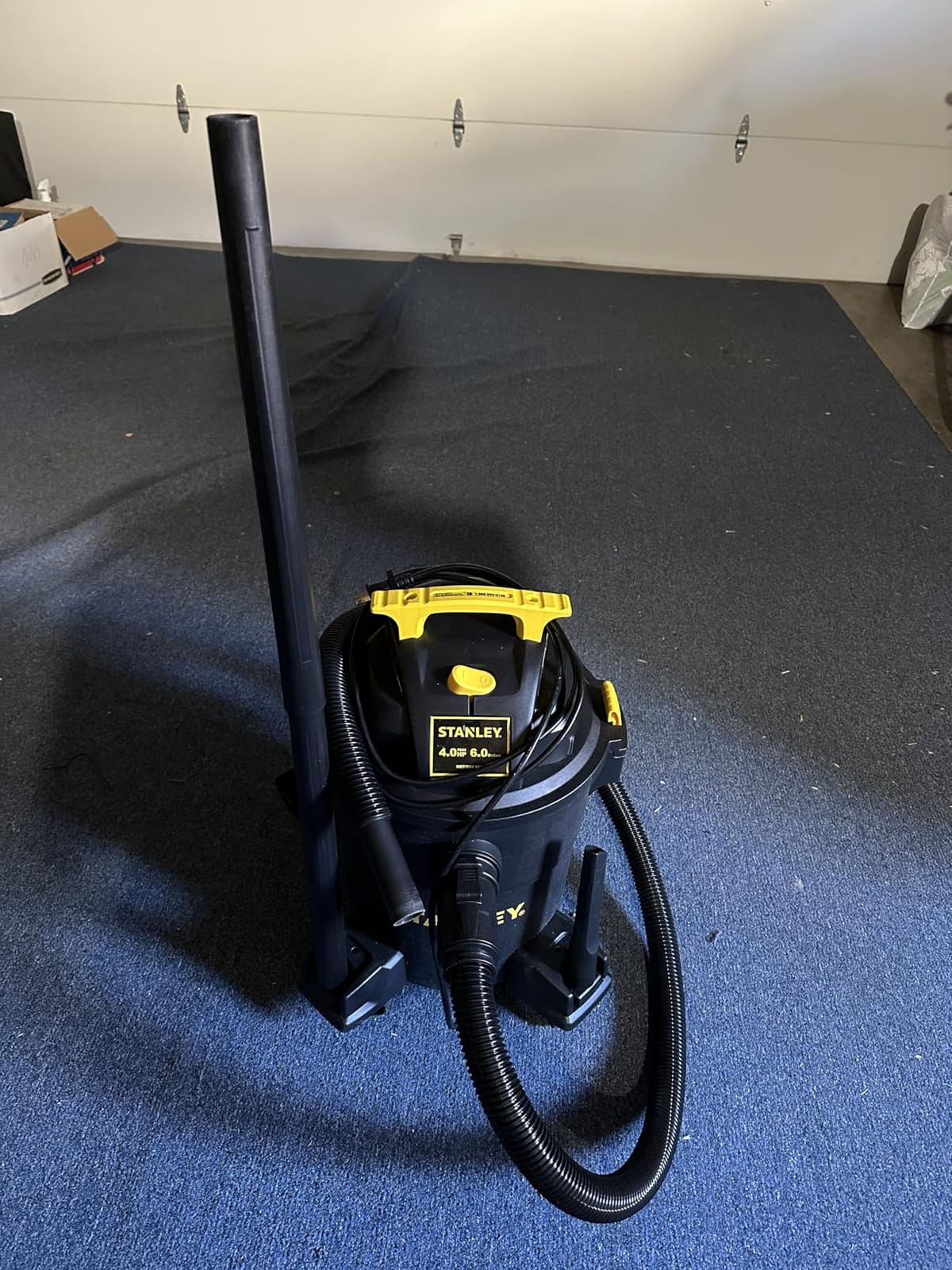 Stanley - SL18116P Wet/Dry Vacuum, 6 Gallon, 4 Horsepower Black customer photo 2