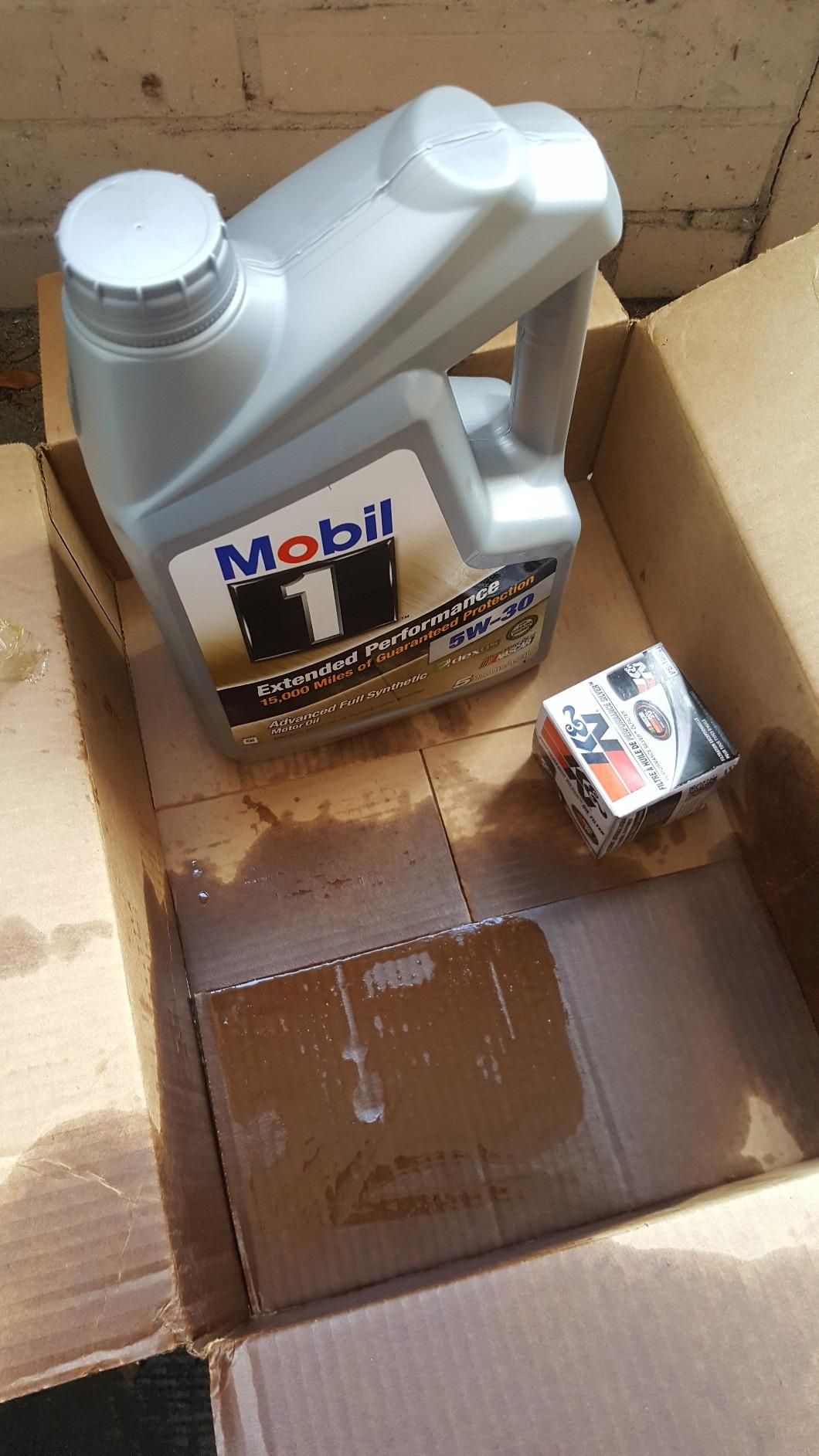 Mobil 1 Extended Performance Full Synthetic Motor Oil 5W-30, 5 Quart | 20,000-Mile Protection customer photo 1