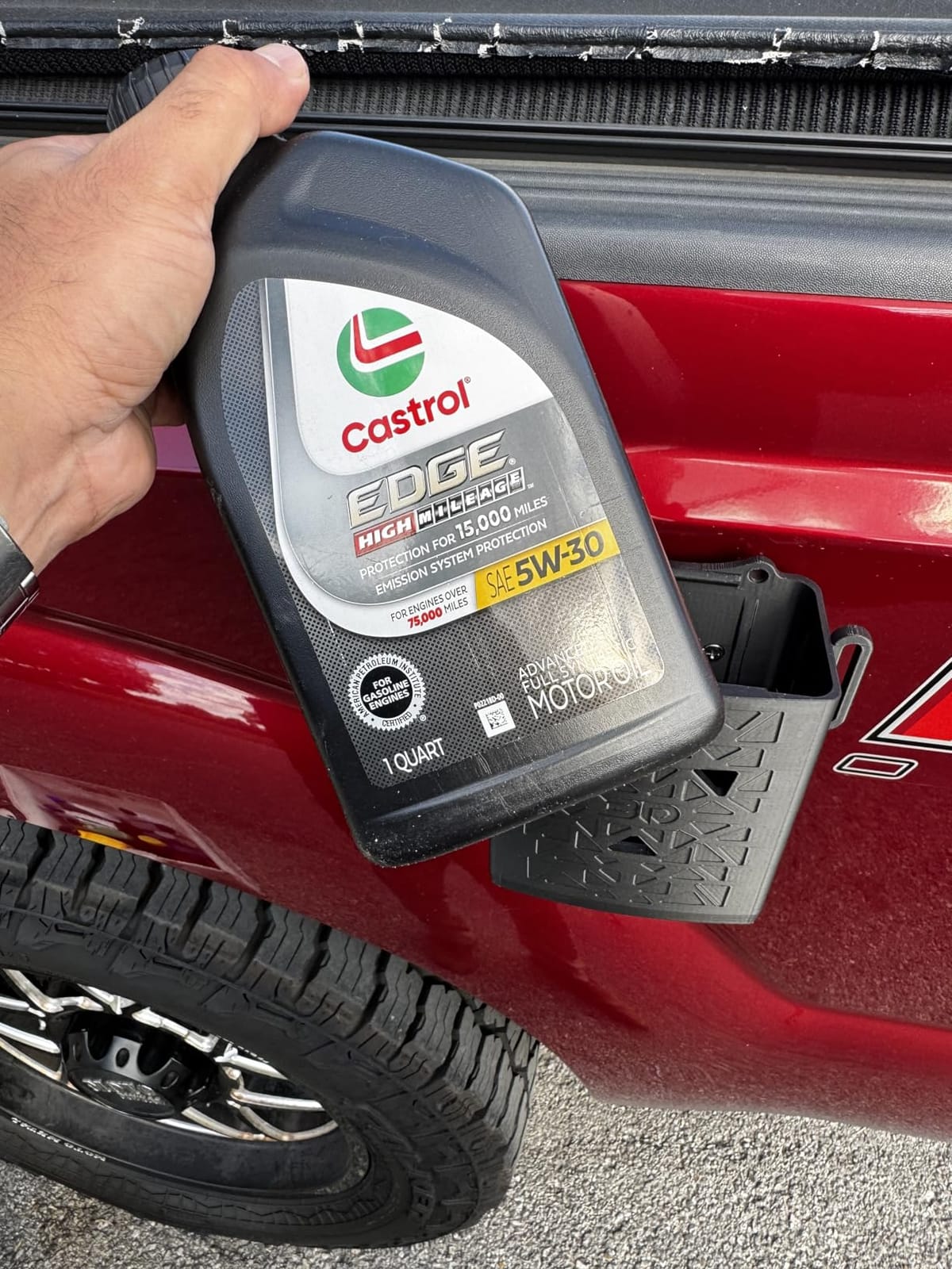 Castrol EDGE High Mileage 5W-30 Advanced Full Synthetic Motor Oil, 5 Quarts customer photo 1