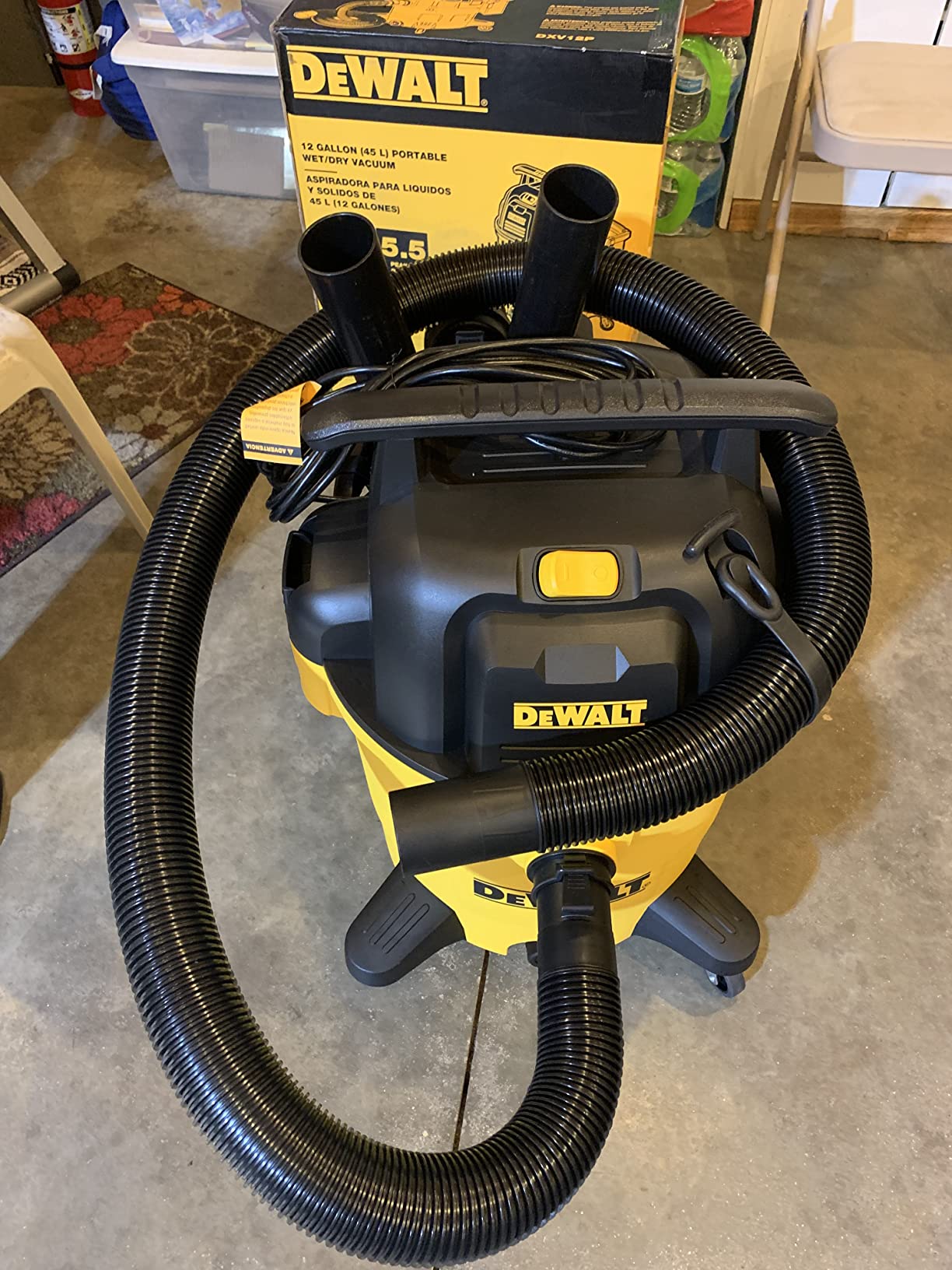 DEWALT 12 Gallon Poly Wet/Dry Vac, 5.5 HP Shop Vacuum, Yellow, DXV12P customer photo 1