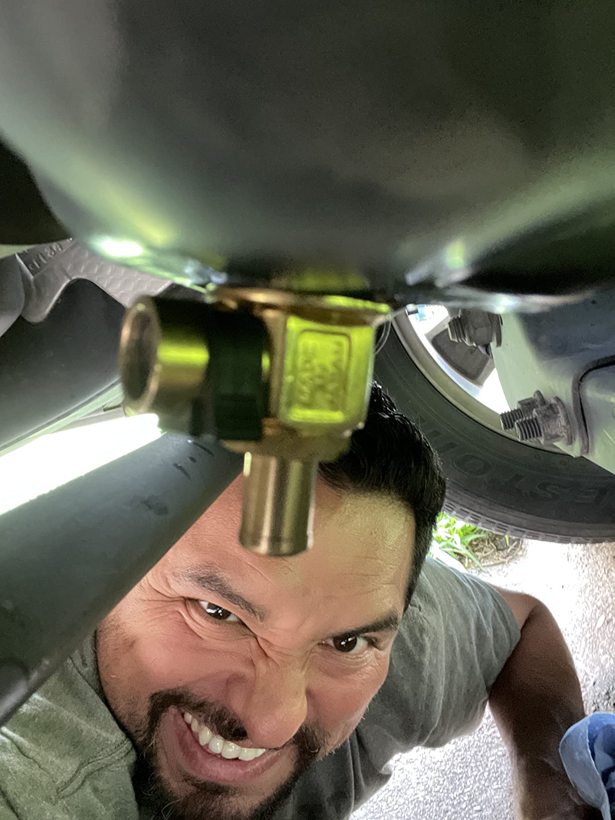 F137N with LC-10 F-Series Large Body Fumoto Valve with Long Nipple and LC-10 Lever Clip for M12-1.75 customer photo 1