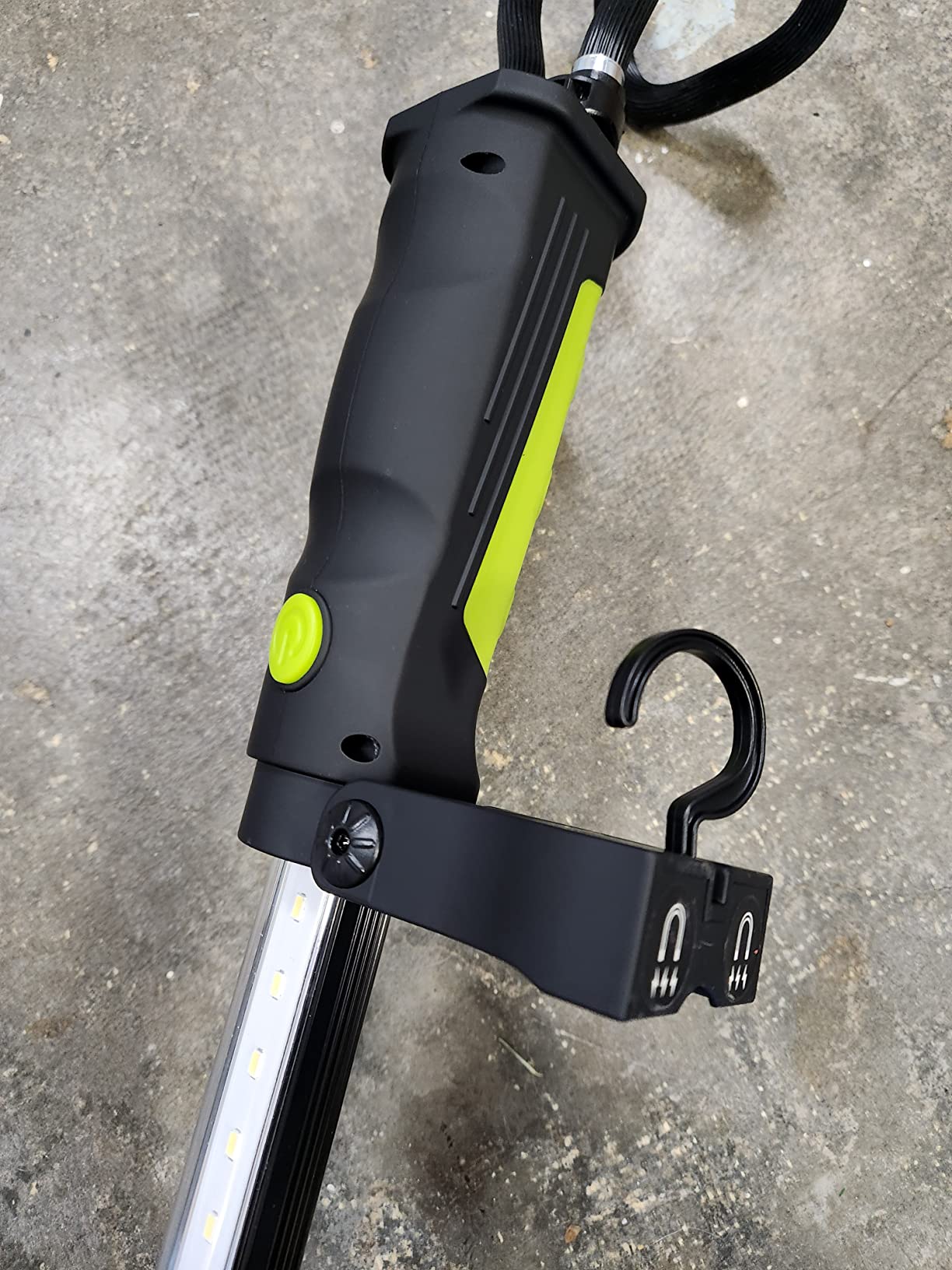 Aaleds Underhood Work Light bar, 2000LM, Magnetic 5200mAh Rechargeable LED Mechanic Light customer photo 1
