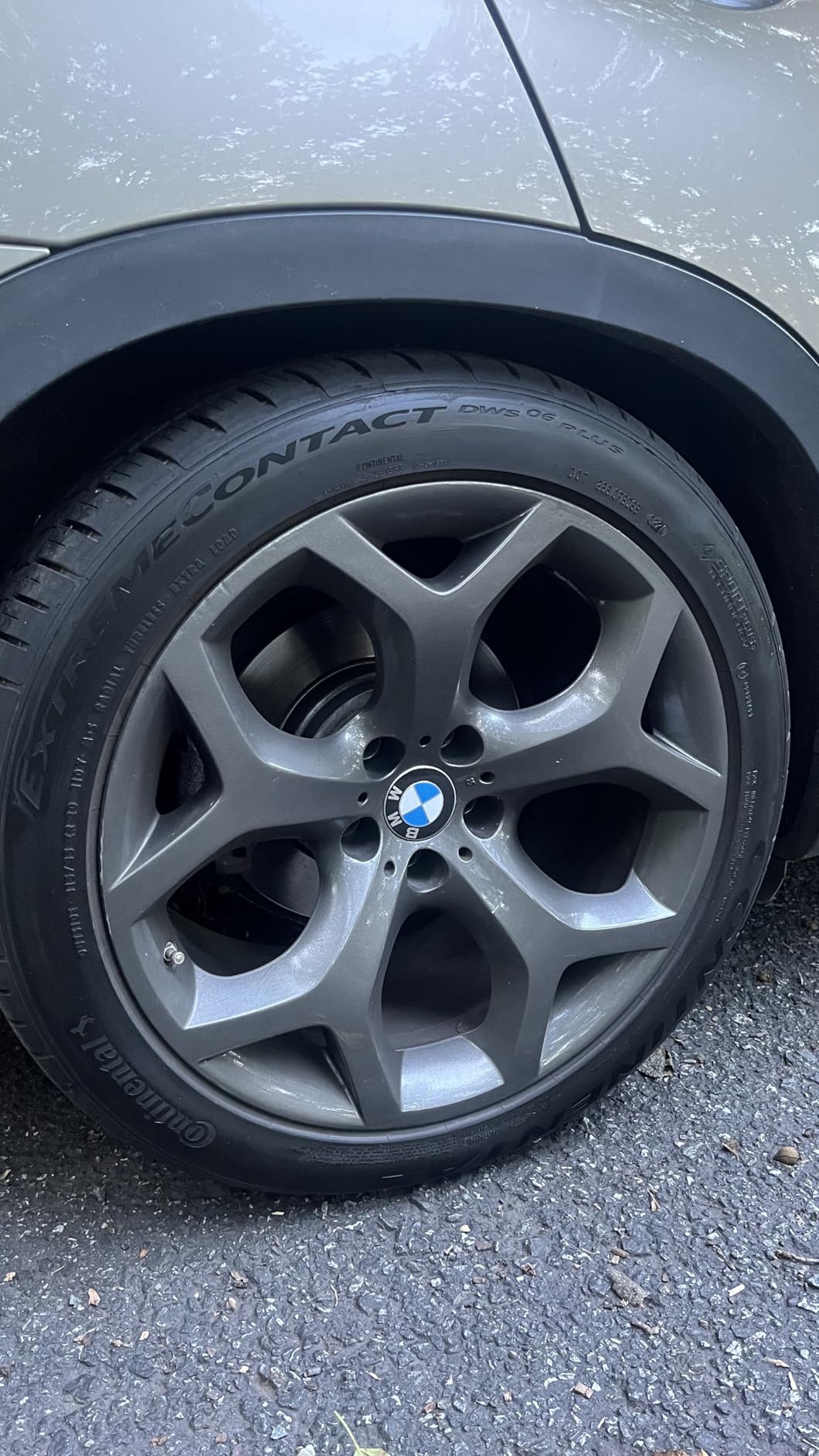 3D GLW Series SiO2 Ceramic Matte Tire Shine | Deep Matte Finish Tire Protectant | Hydrophobic & UV Resistant | Anti-Fade, No Sling | Pro Car Detailing | 16 oz customer photo 2