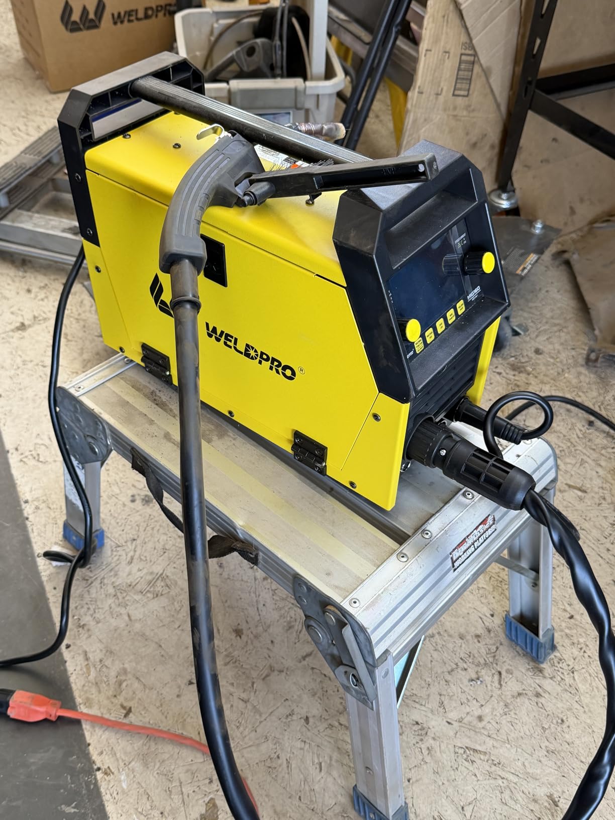WELDPRO 140A MIG Welder 110/220V, 5-in-1 Flux Core Welder, Synergic/Thickness Gasless MIG/Lift TIG/MMA/Spot Welding Machine customer photo 2